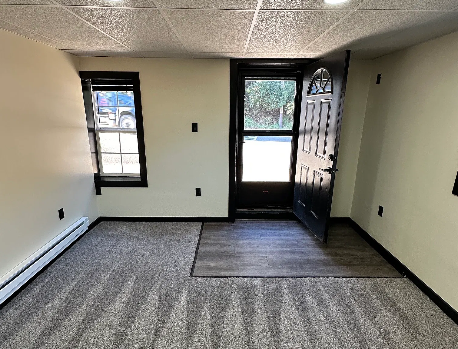 2 bed, $1,400 — Photo 4