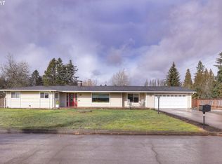 910 NE 148th St, Vancouver, WA 98685