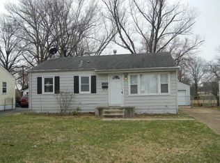 11028 Saint Kevin Ln, Saint Ann, MO 63074