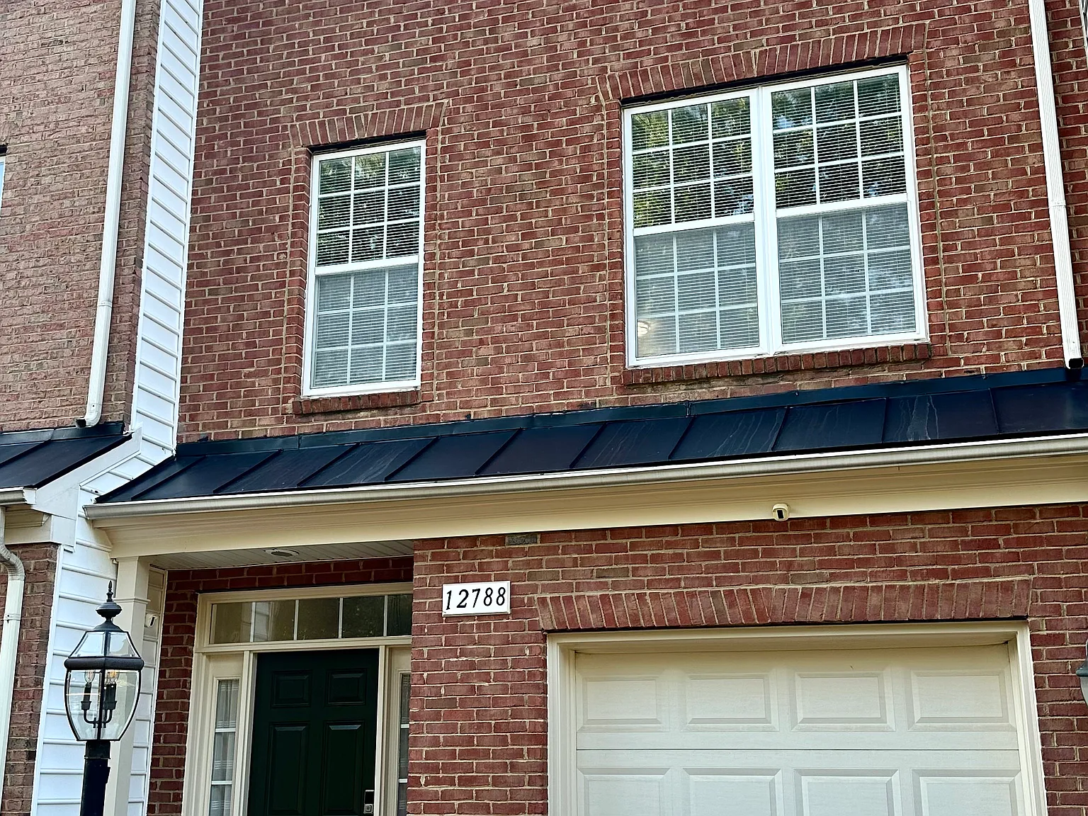 4 bed, 1280 sqft, $3,000 — Photo 2