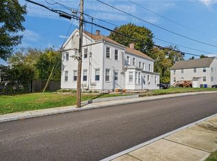 4 Pearl St, Westerly, RI 02891