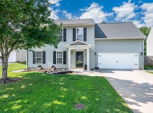 509 Flanders Ct, Greenville, SC 29607