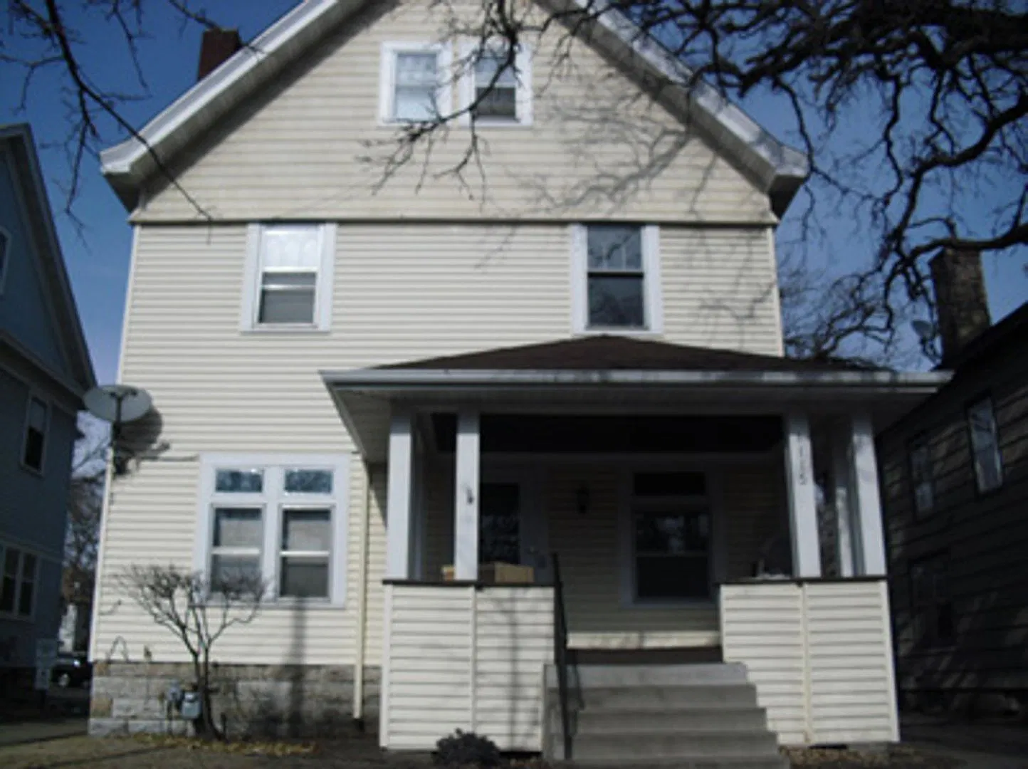 1115 4th St SE — Photo 1