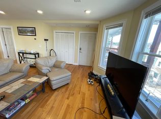 10 Jay St #12, Somerville, MA 02144