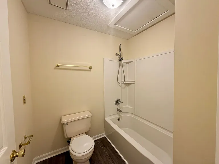 2051 Tudor St — Photo 9