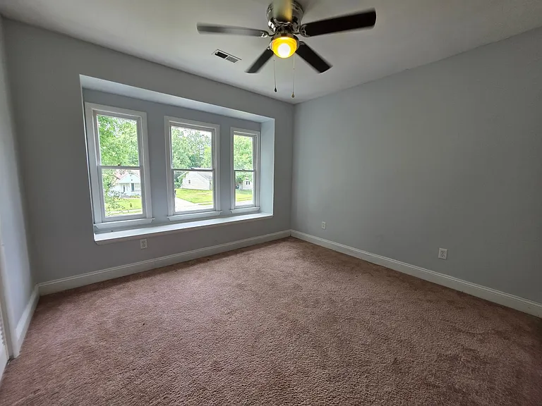 127 Broadleaf Dr — Photo 14