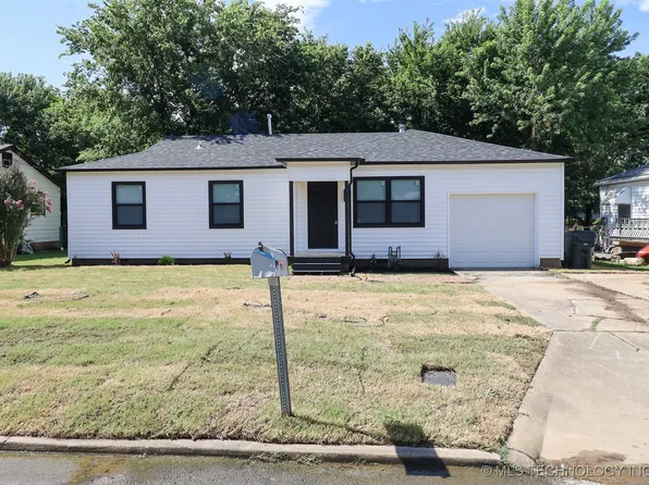 209 Falletti Ave, Claremore, OK 74017