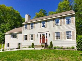 4 Reagan Cir, Hudson, MA 01749