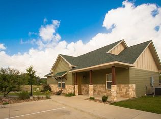 2650 Beck St, Bryan, TX 77803