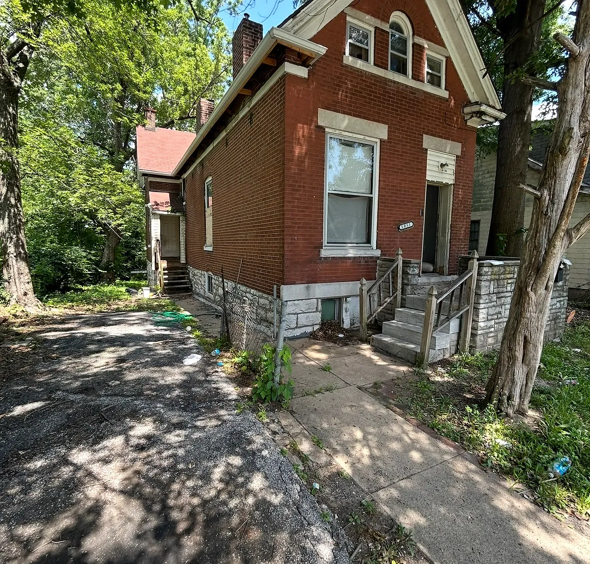 3 bed, 1140 sqft, $1,050 — Photo 2