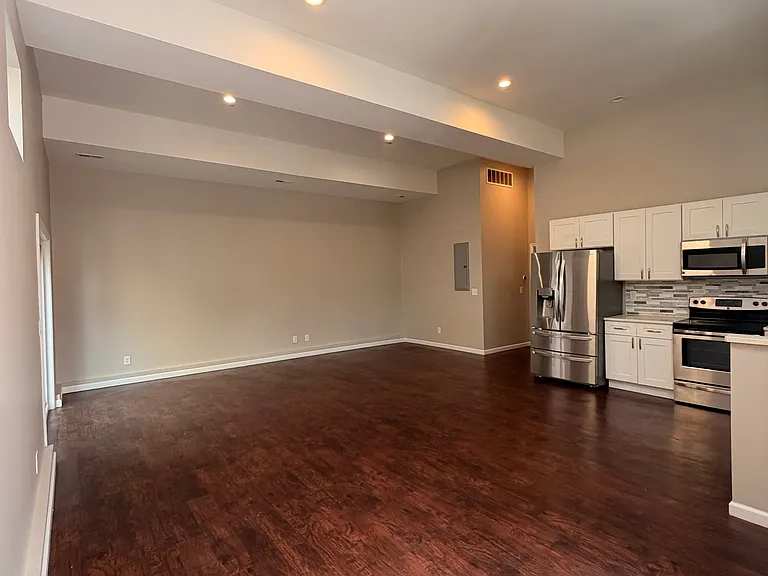 3246 Lorain Ave #101 — Photo 8