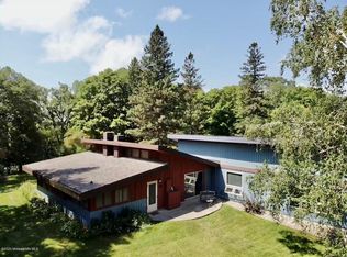 24396 Emery Dr, Erhard, MN 56534