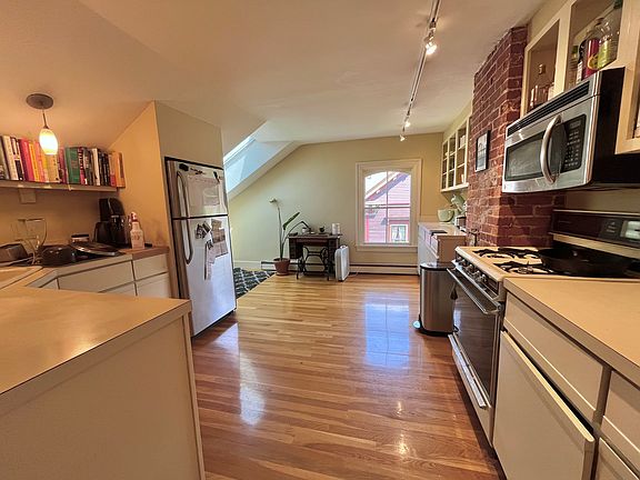 3rd image of 36 Greenough Ave #3