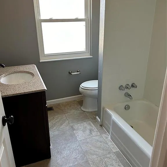 829 Lesparre Dr — Photo 19