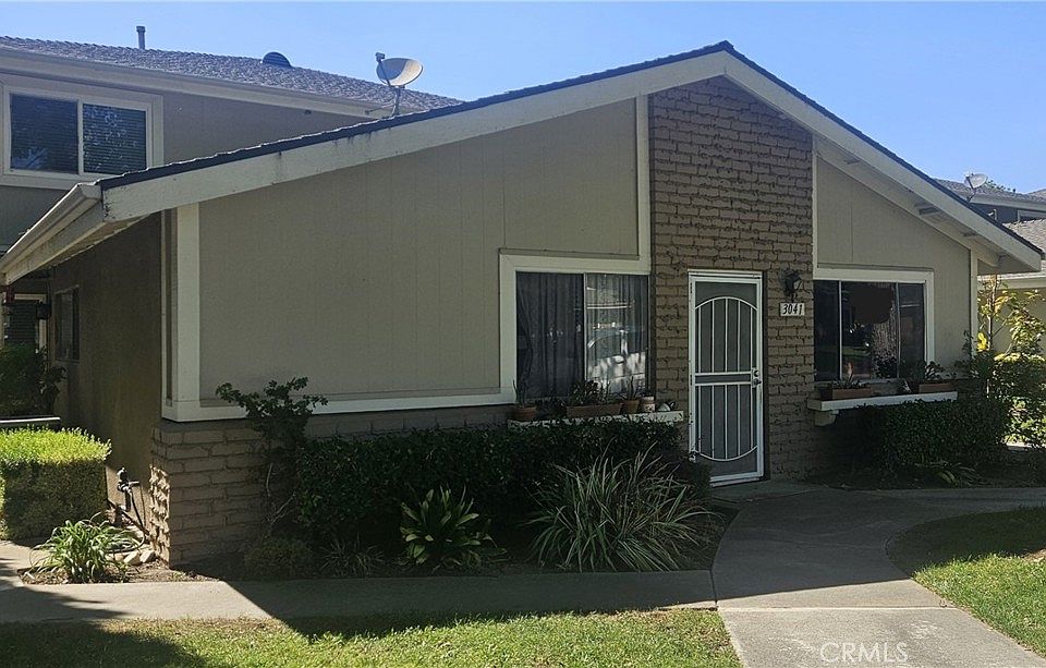 1st image of 3041 Knollwood Ave