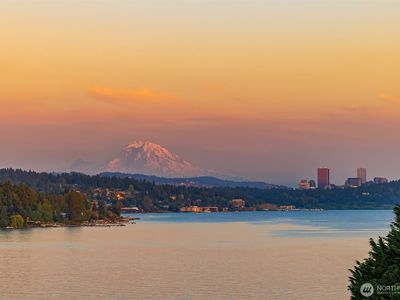 8553 NE Juanita Drive, Kirkland, WA, 98034