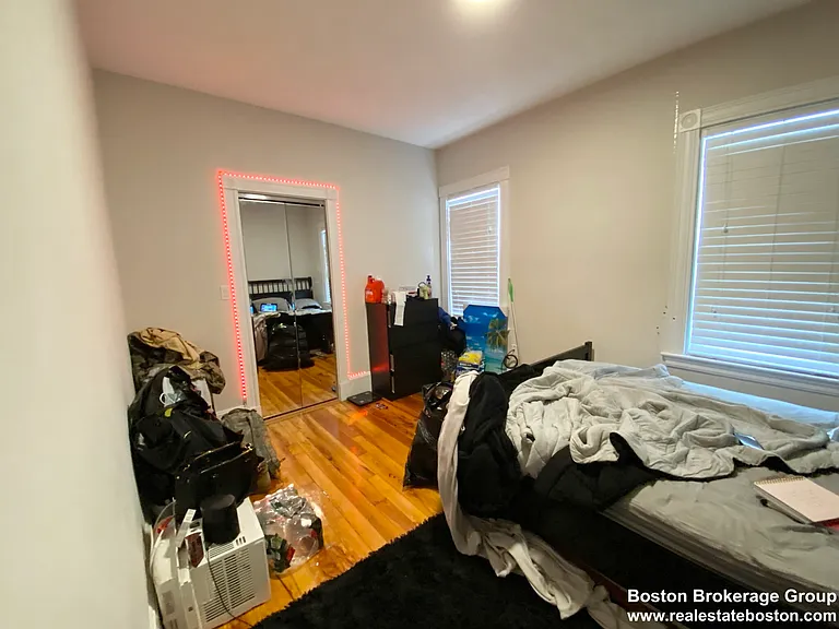 108 Buttonwood St #3 — Photo 8