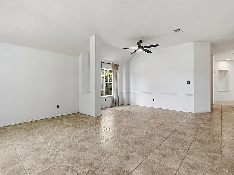 5021 McDade Dr — Photo 7