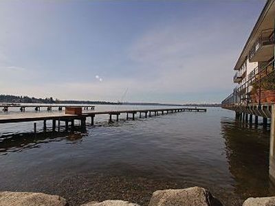 6201 Lake Washington Blvd NE APT 201, Kirkland, WA, 98033