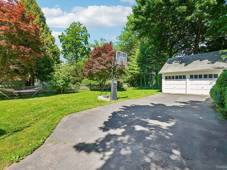 281 Piermont Ave — Photo 47