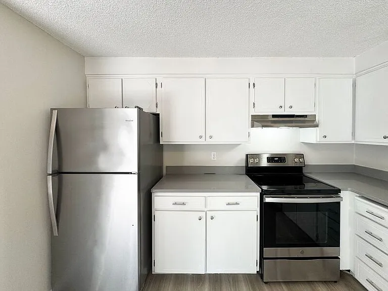 1115C W 6th Ave — Photo 10
