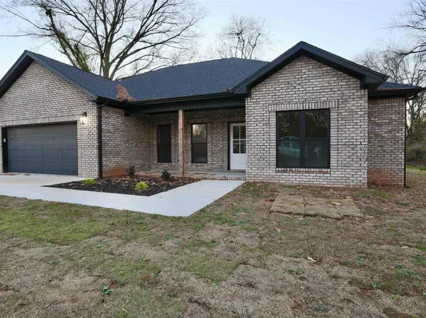 800 Glendale Ave, Muscle Shoals, AL 35661