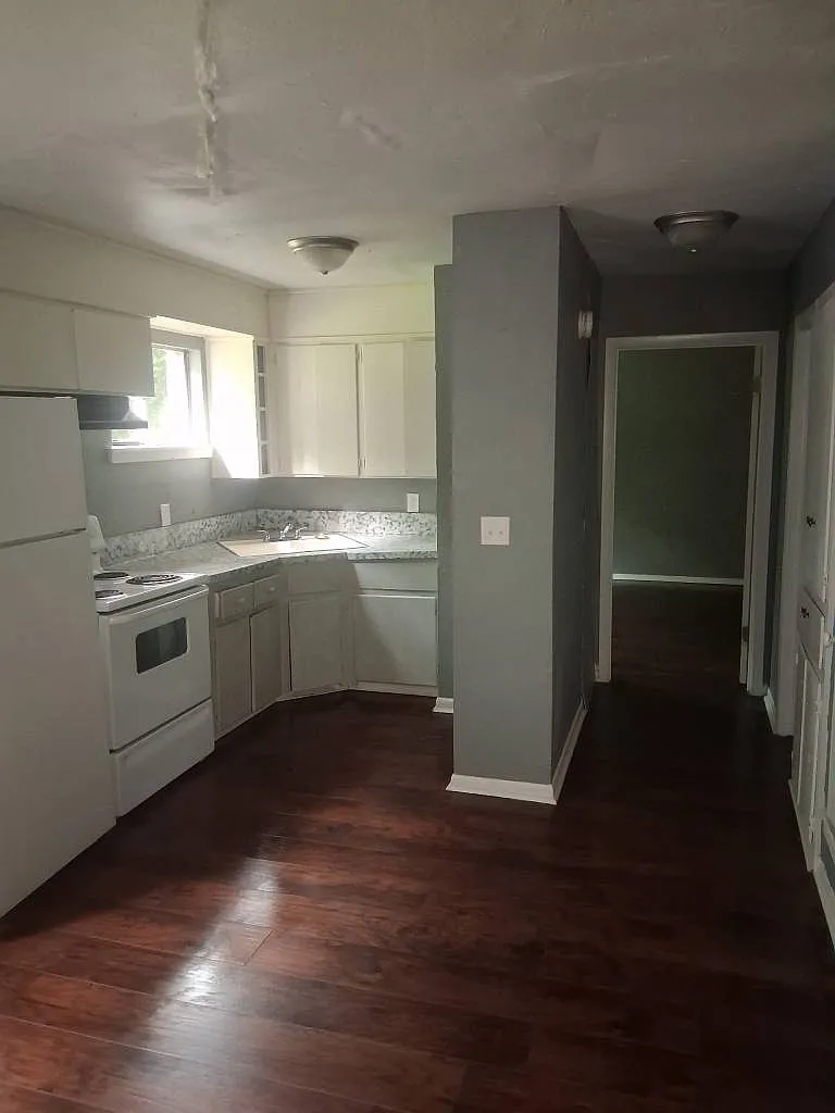 416 E Dunn Ave. - 1 — Photo 1