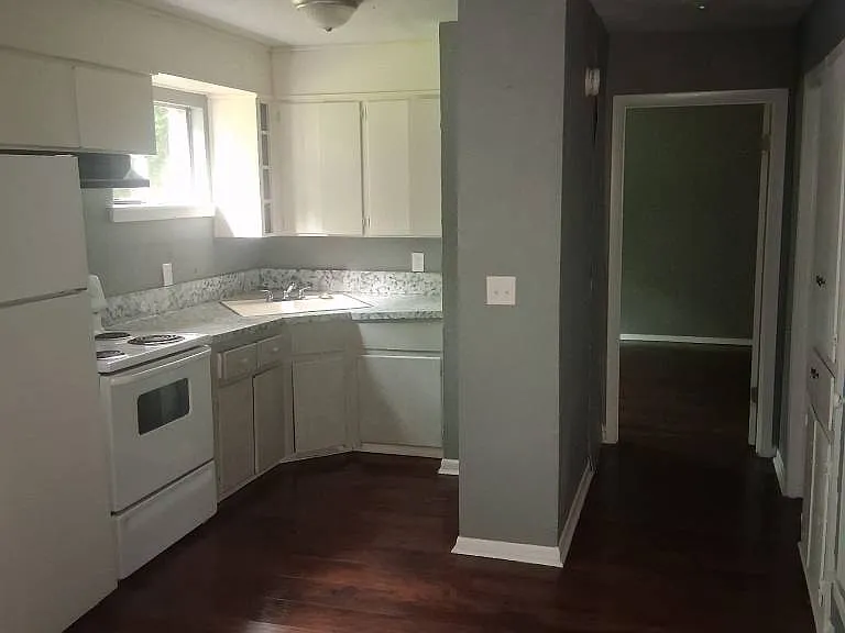 416 E Dunn Ave #1 — Photo 1