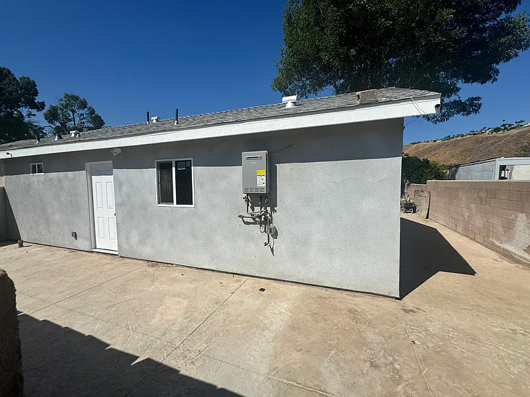 3608 N Acacia Ave #2 — Photo 30