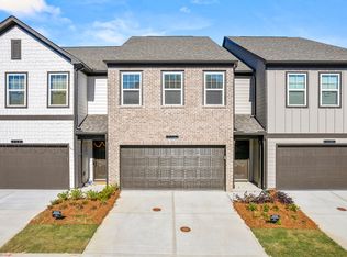 714 Rhone St, Cumming, GA 30041