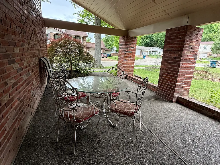 6024 Amberset Ct — Photo 3