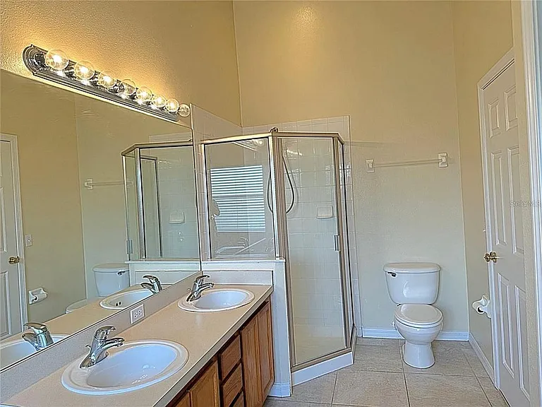 13129 Thoroughbred Loop — Photo 23