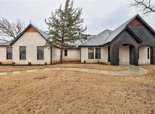 8200 E Coffee Creek Rd, Edmond, OK 73034