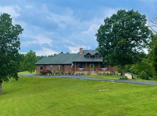 5432 Peaceful Rdg, Lavalette, WV 25535