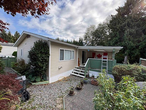 2nd image of 5575 Mason Rd #32