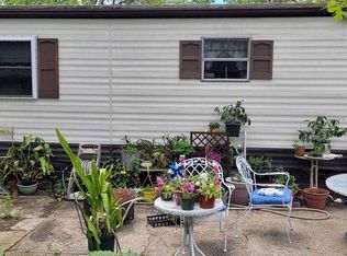 433 Mill Rd #15, Calverton, NY 11933