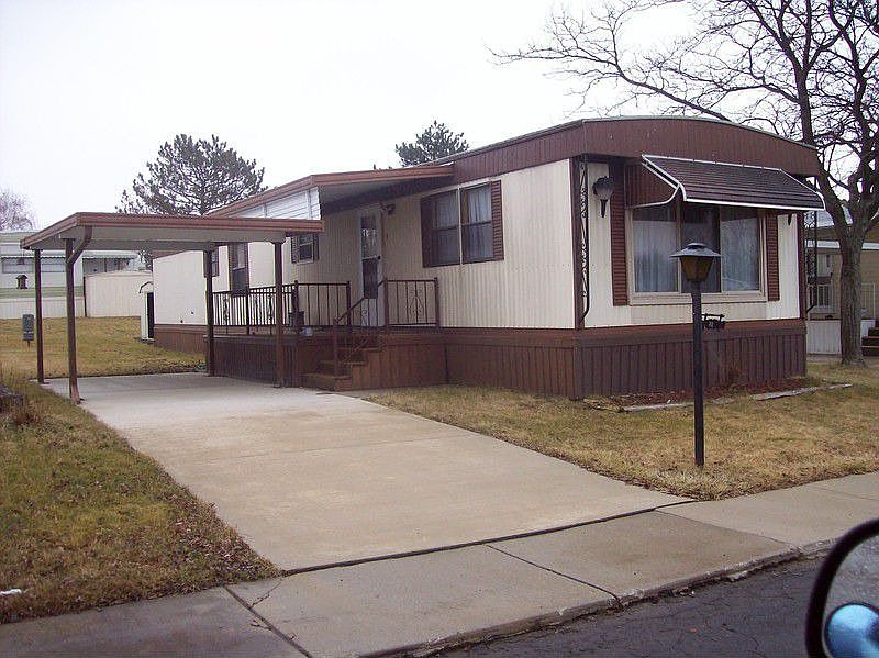1st image of 67 Cherryhill Dr