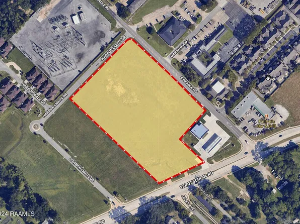 706 Verot School Rd, Lafayette, LA 70508