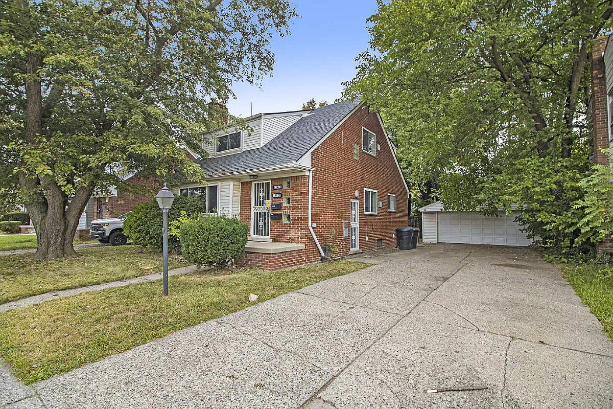 Building Photo - 19421 Moross Rd #1