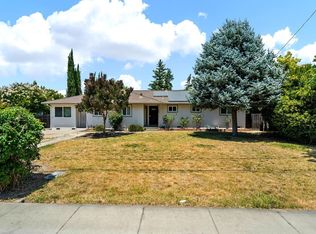 529 E Main St, Ripon, CA 95366