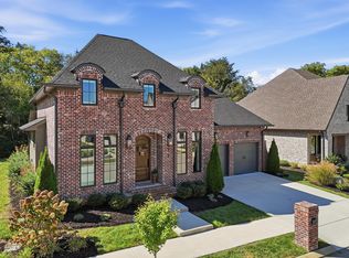 9488 Calder Cir, Ooltewah, TN 37363
