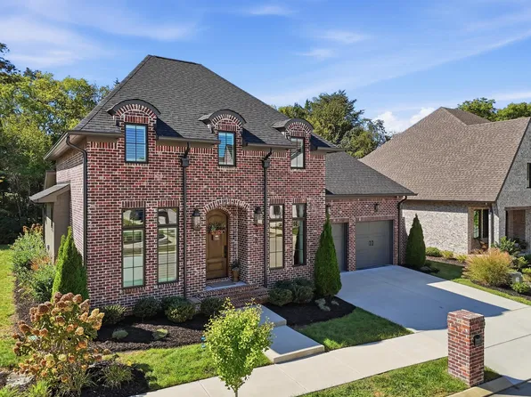 9488 Calder Cir, Ooltewah, TN 37363