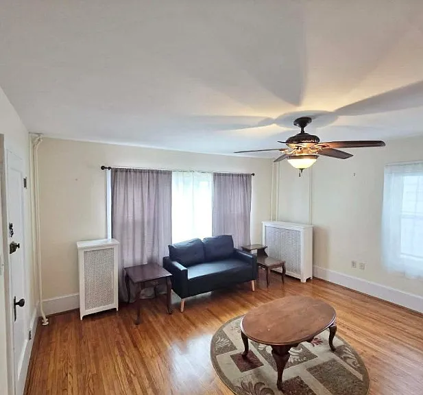 986 Ash St #101 — Photo 13