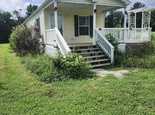 685 N Cold Springs Rd #2, Bloomfield, IN 47424