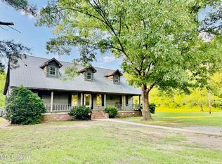 1328 Highway 80, Morton, MS 39117