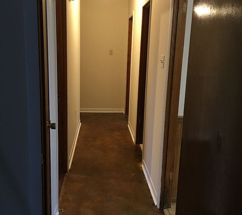 2nd image of 7600 Sledge Rd