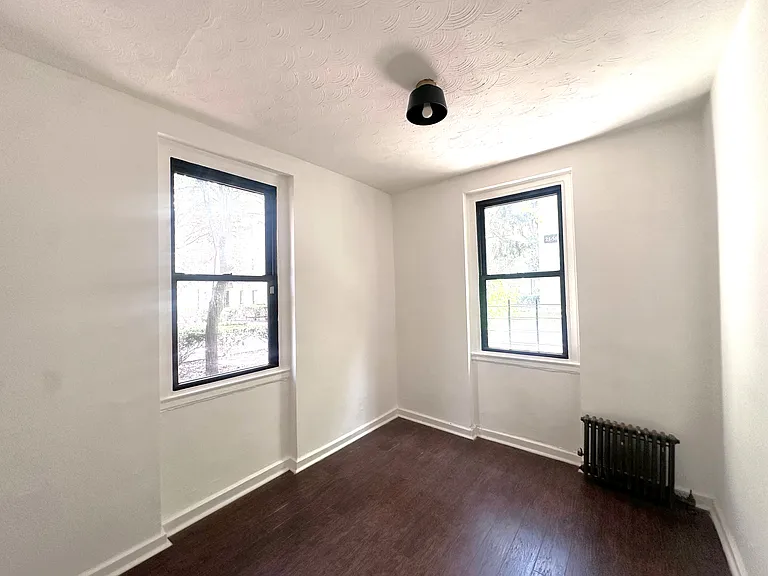 21-58 35th St #1A — Photo 10