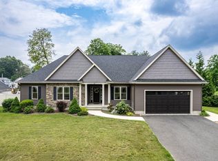 27 Brookline Ave, Westfield, MA 01085