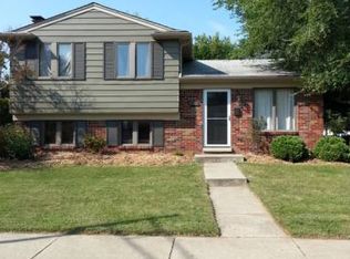 39200 Gloucester St, Westland, MI 48186
