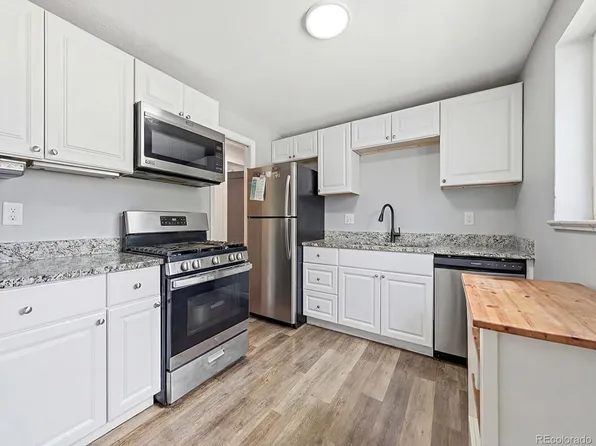 556 Elmira Street, Aurora, CO 80010